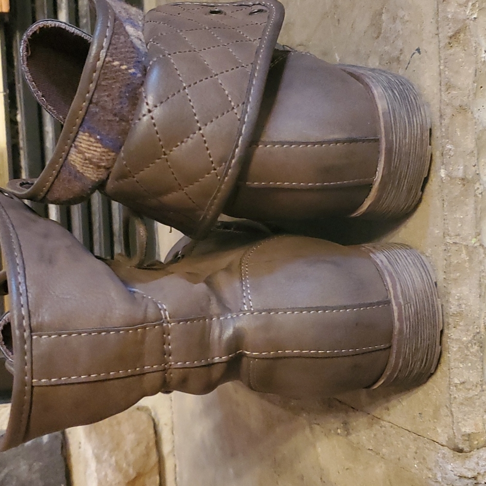 Rock and Candy lace up fold over boots - Picture 6 of 7